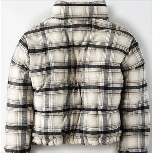 american eagle puffer jacket